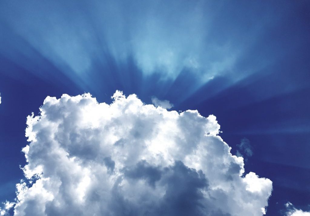 clouds and light on blue sky - gabriel-lamza-yJr1rbbrAGw-unsplash